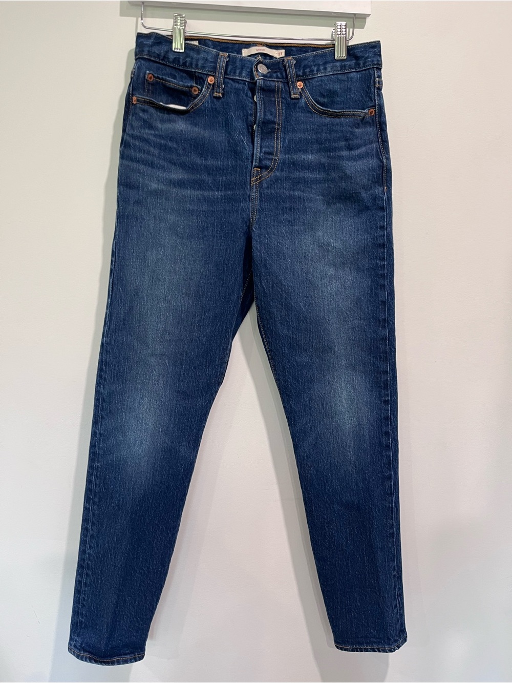 Levi's Premium High-Rise Wedgie Fit Jeans Size 27 w 27” Inseam Dark Wash